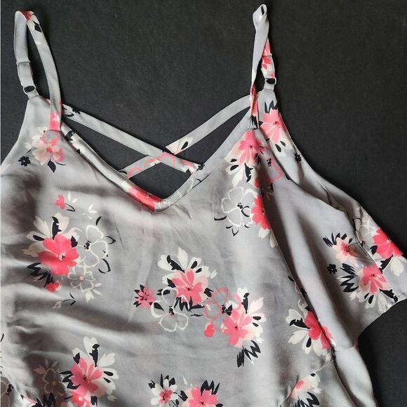 Torrid Floral Tank Blouse - Picture 2 of 8